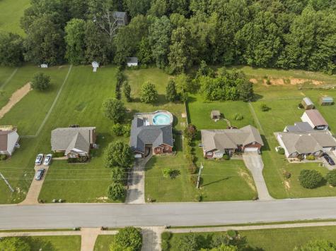 309 Sarah Lane Portland TN 37148