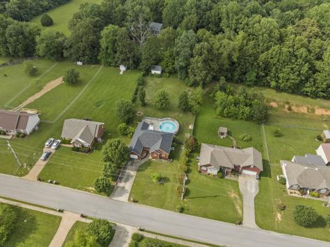 309 Sarah Lane Portland TN 37148