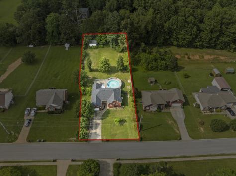309 Sarah Lane Portland TN 37148