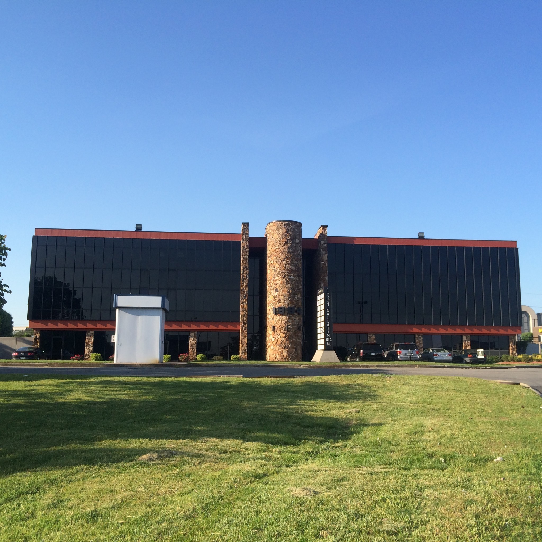 1994 Gallatin Pike Suite 302, N Madison TN 37115