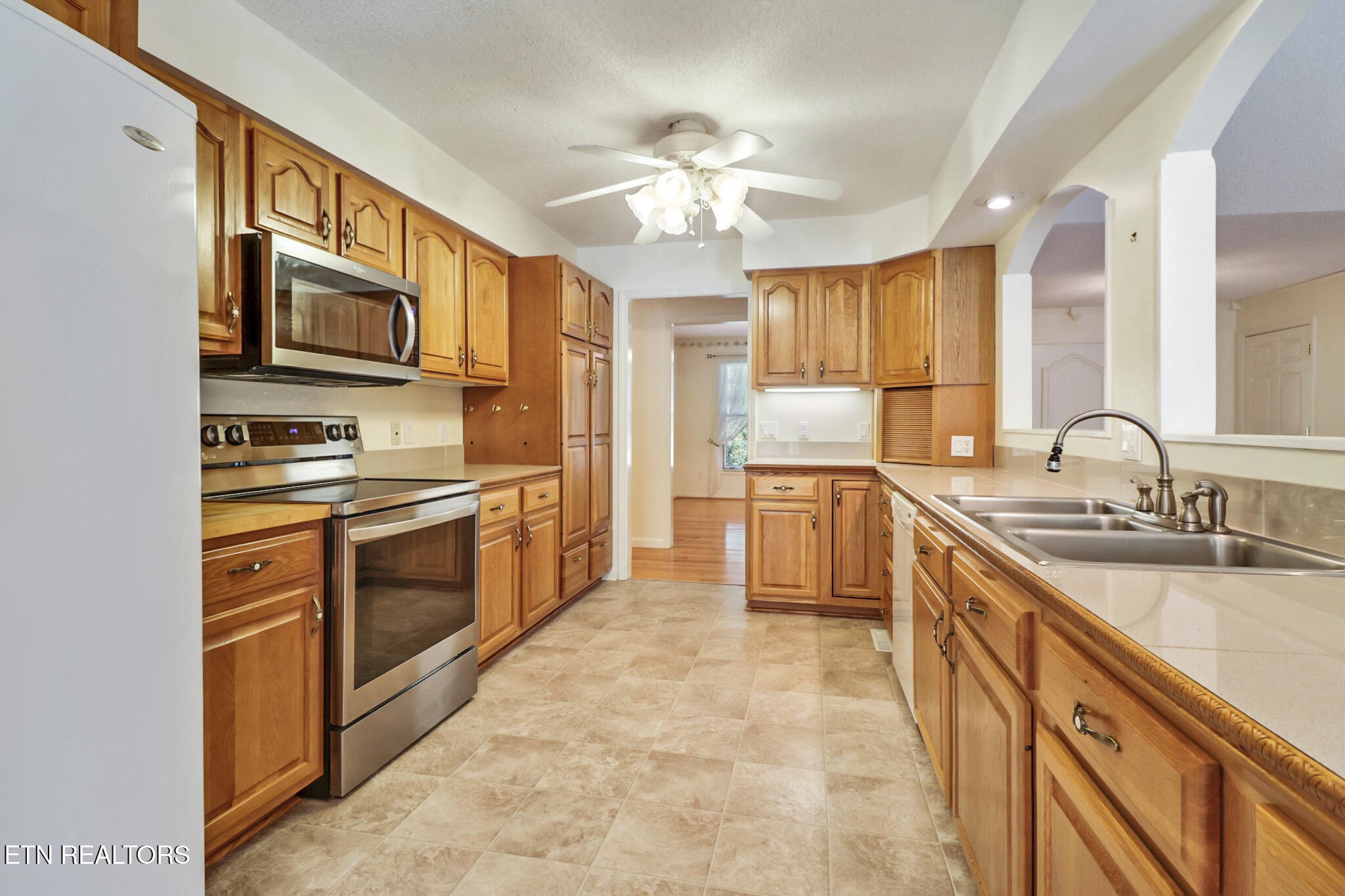 104 Flossmoor Circle Crossville TN 38558