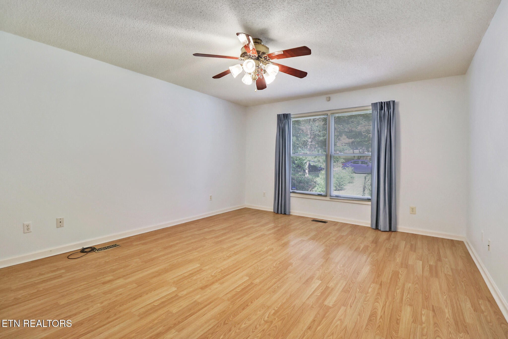 104 Flossmoor Circle Crossville TN 38558