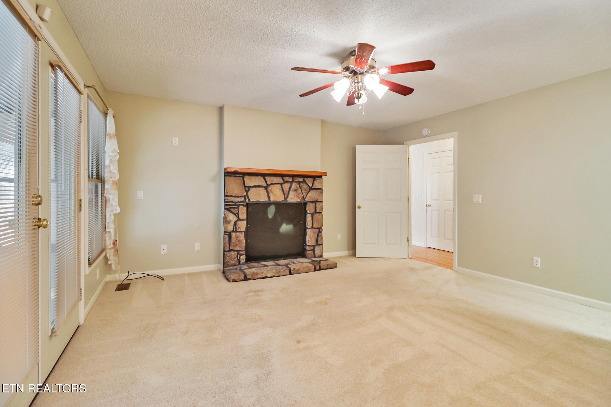 104 Flossmoor Circle Crossville TN 38558