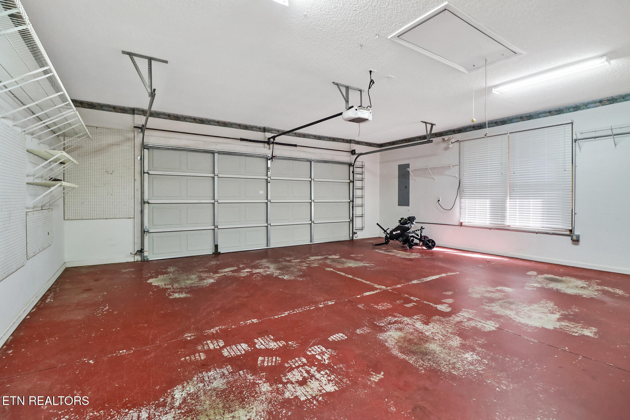 104 Flossmoor Circle Crossville TN 38558