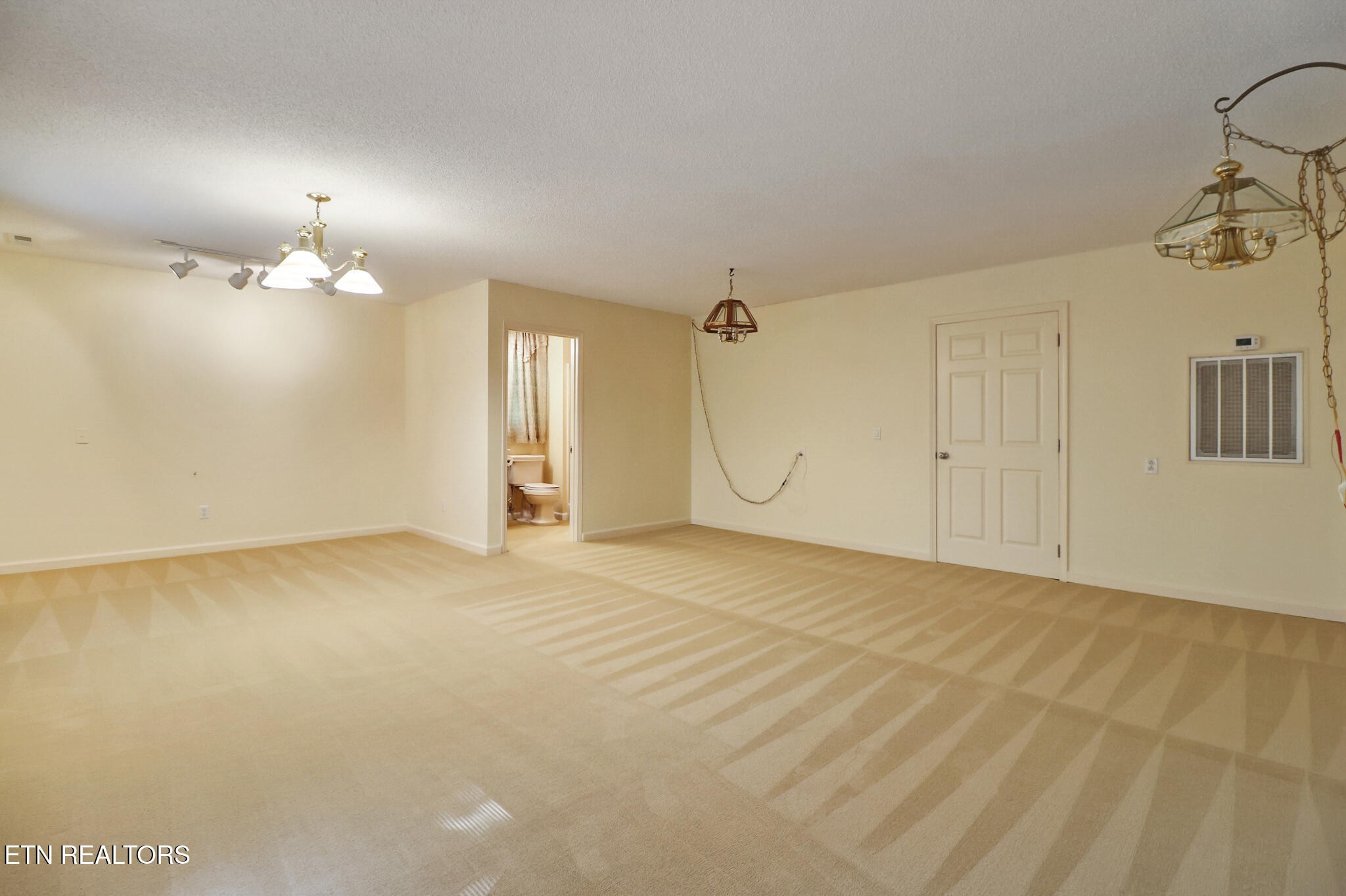 104 Flossmoor Circle Crossville TN 38558