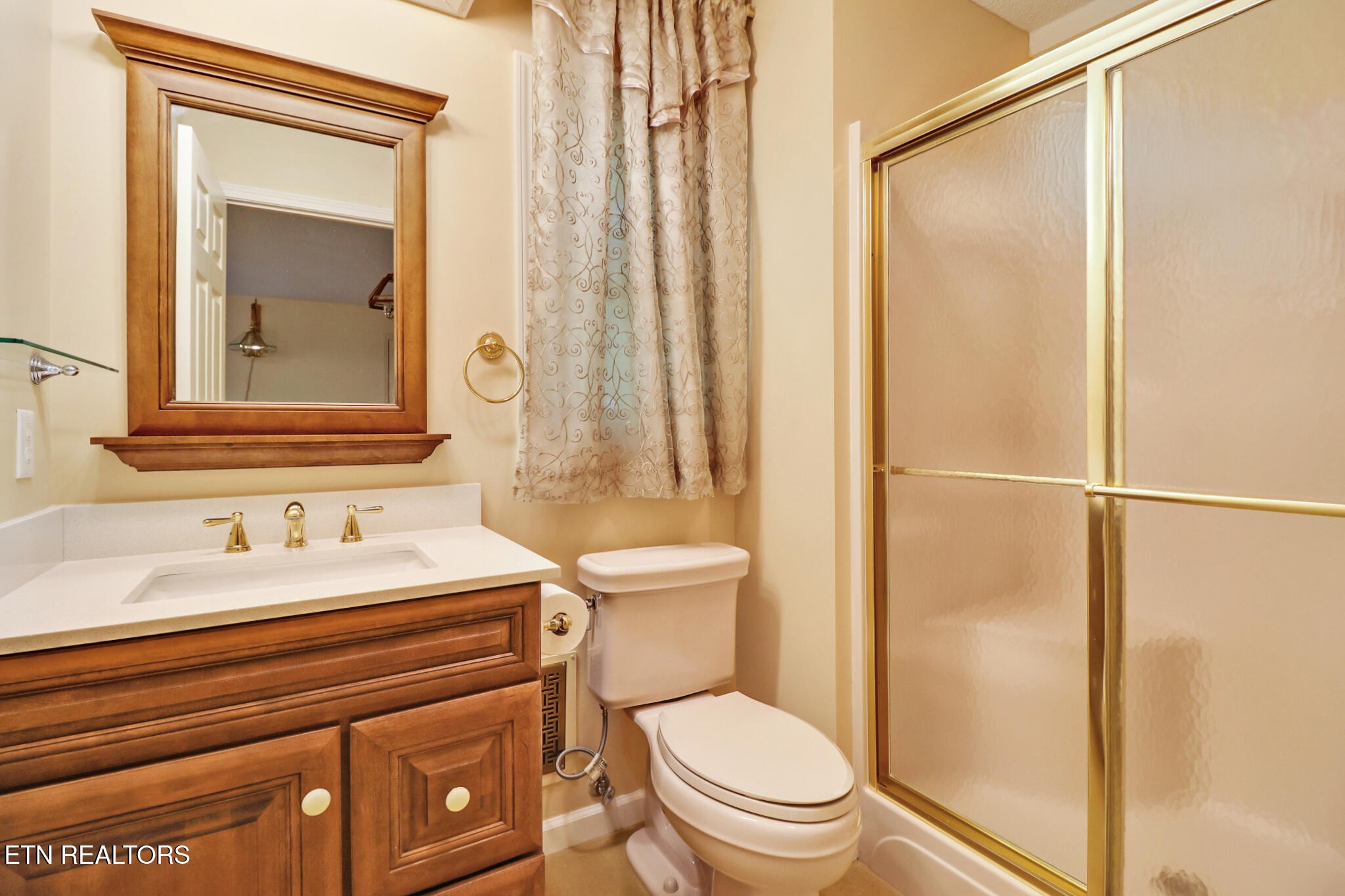 104 Flossmoor Circle Crossville TN 38558