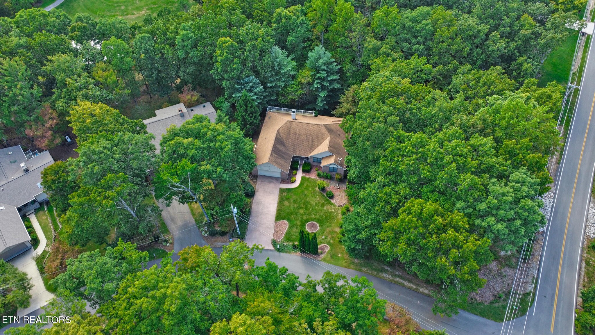 104 Flossmoor Circle Crossville TN 38558