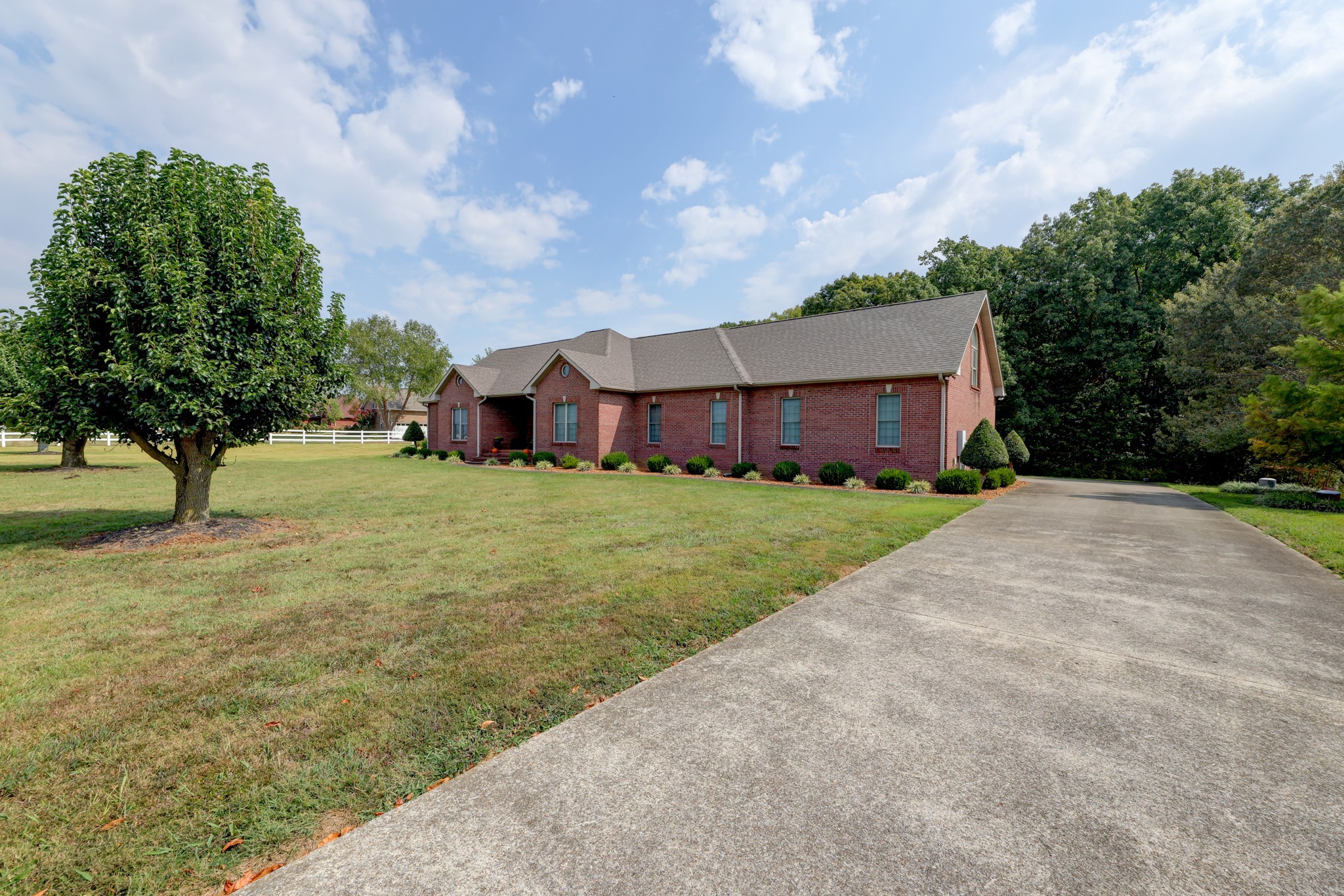 629 Mobley Road Clarksville TN 37043