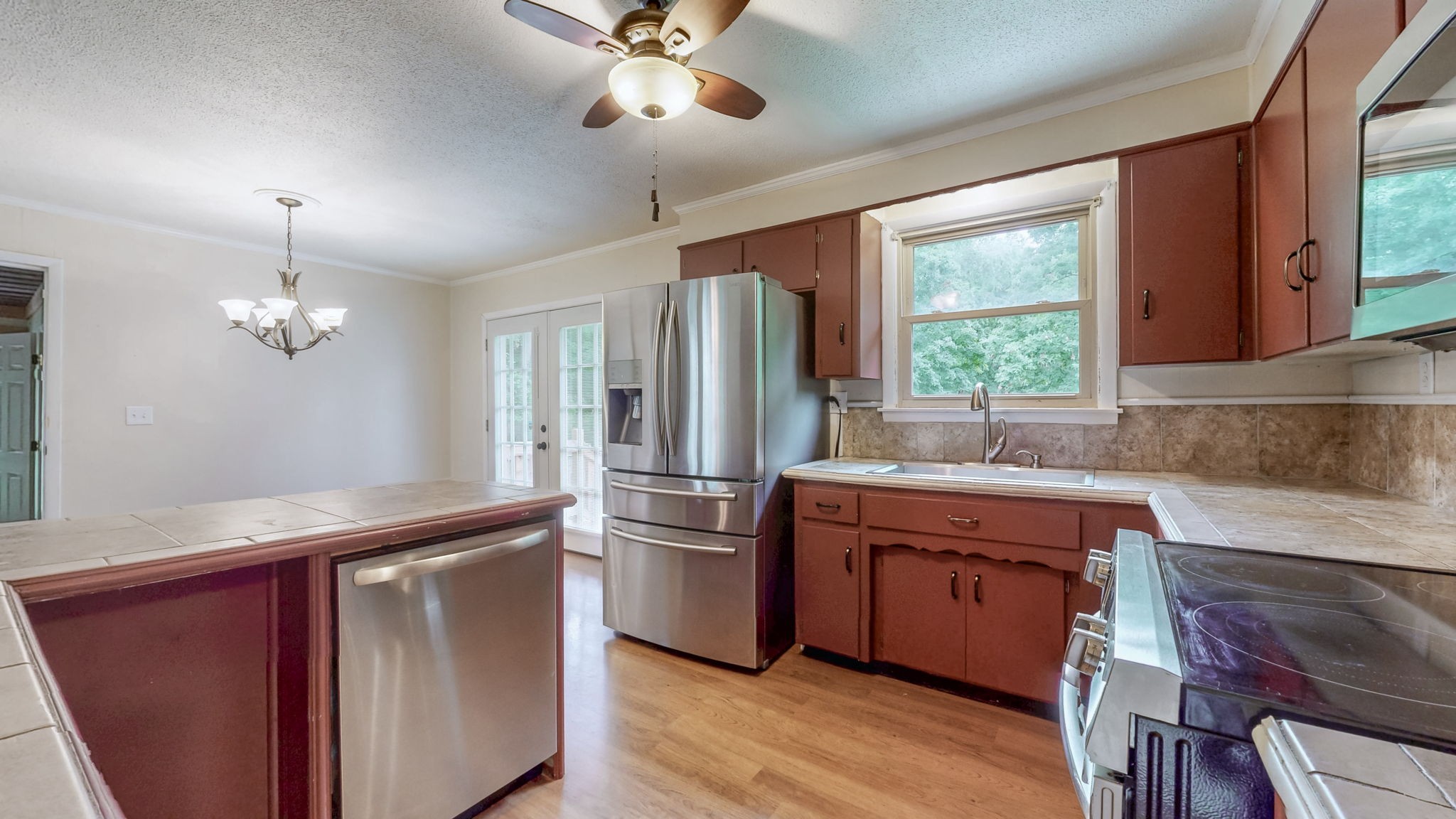 1005 Pinewood Court Ashland City TN 37015