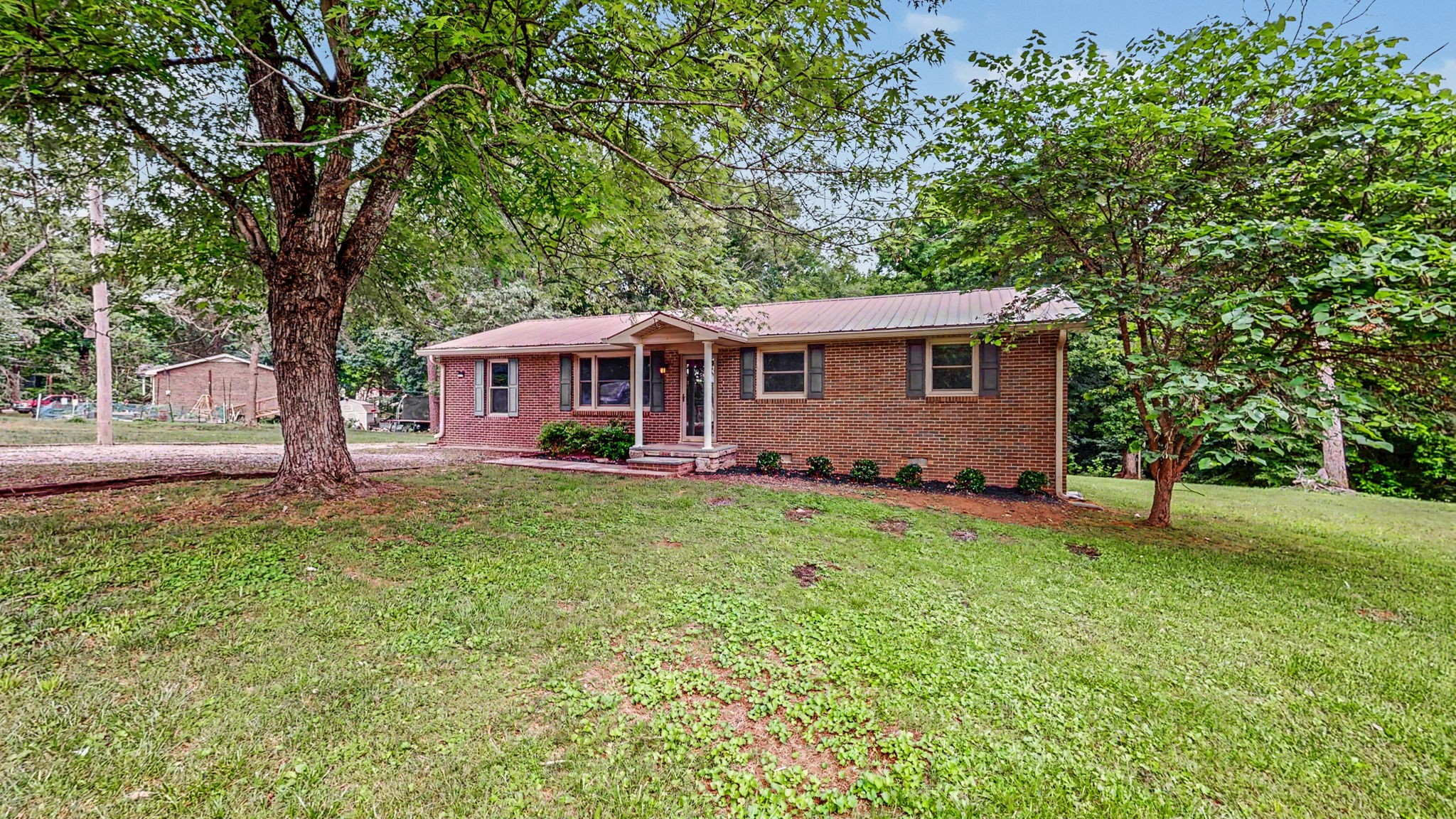 1005 Pinewood Court Ashland City TN 37015