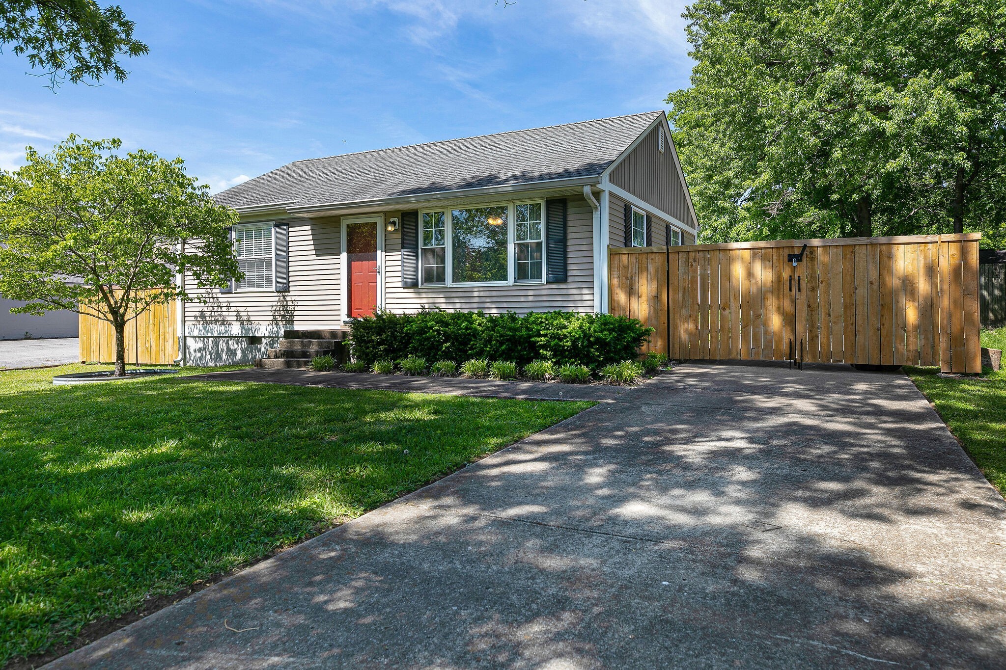 1166 W Main Street Franklin TN 37064