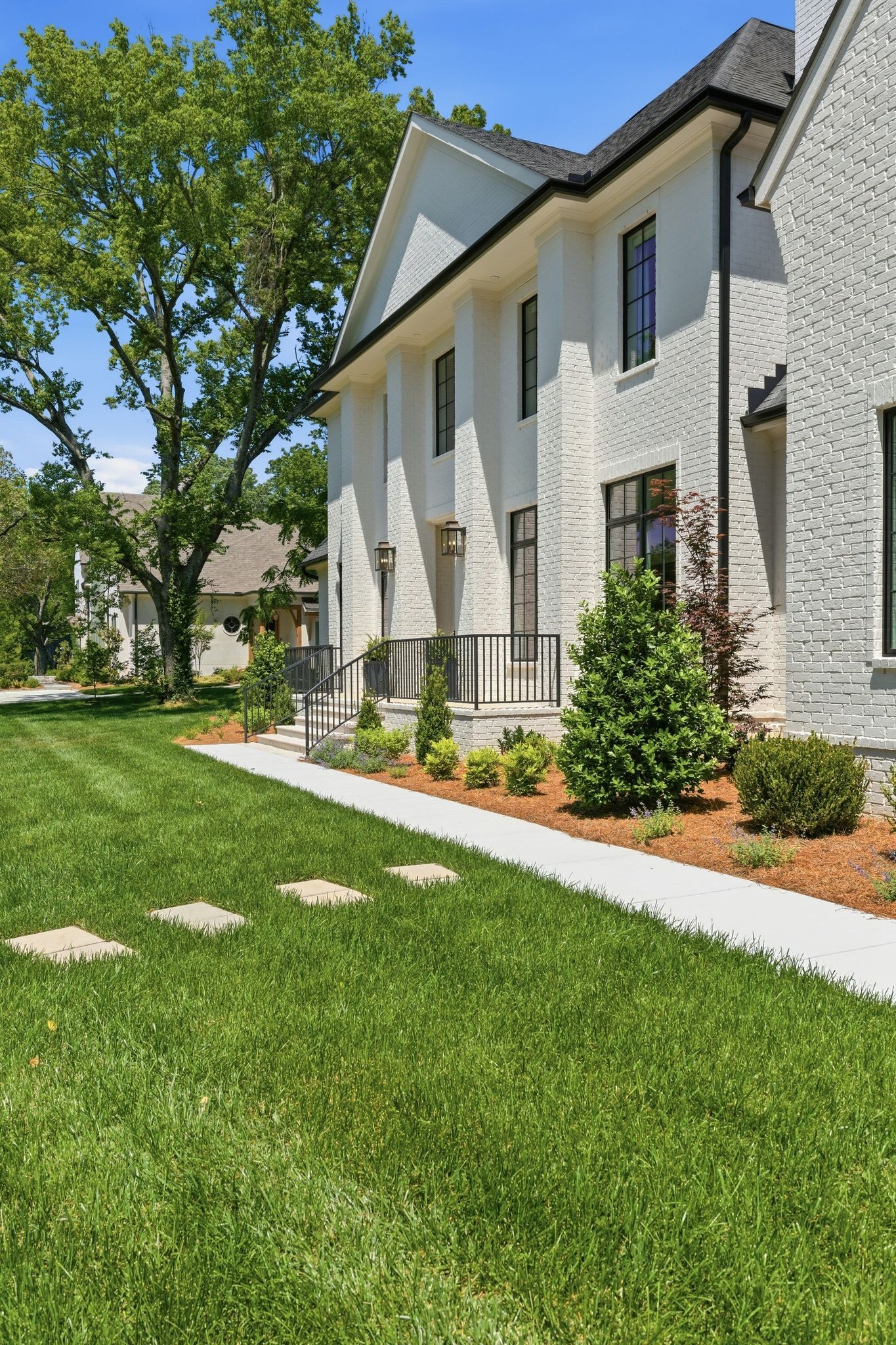 4712 Hazelwood Circle Nashville TN 37220