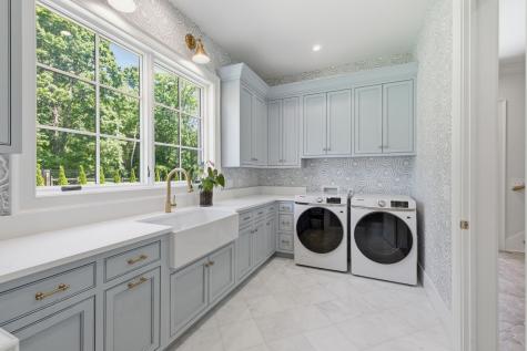 4712 Hazelwood Circle Nashville TN 37220