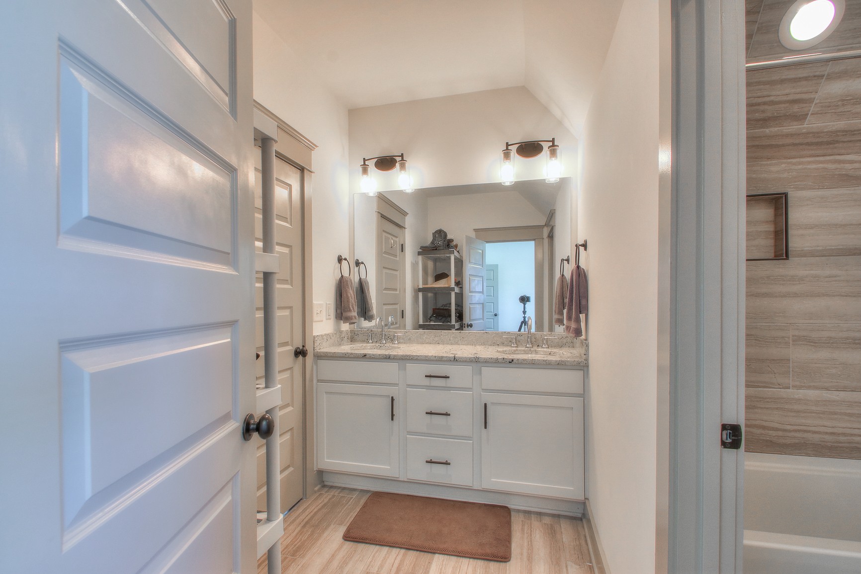 1422A Huffine Street Nashville TN 37216