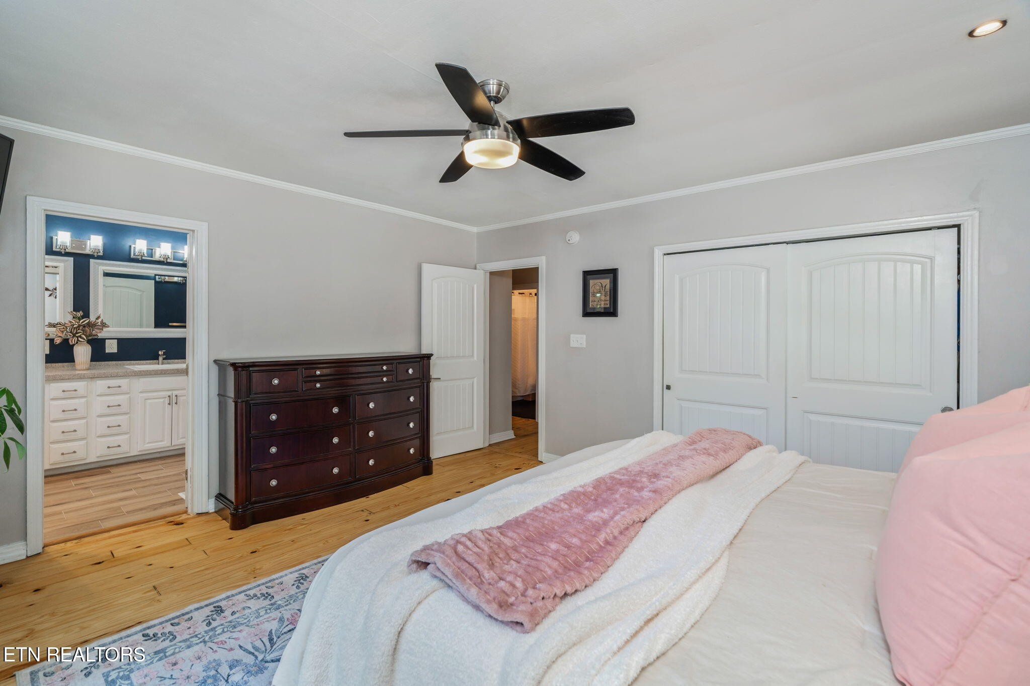 828 Sargent Drive Kingston TN 37763
