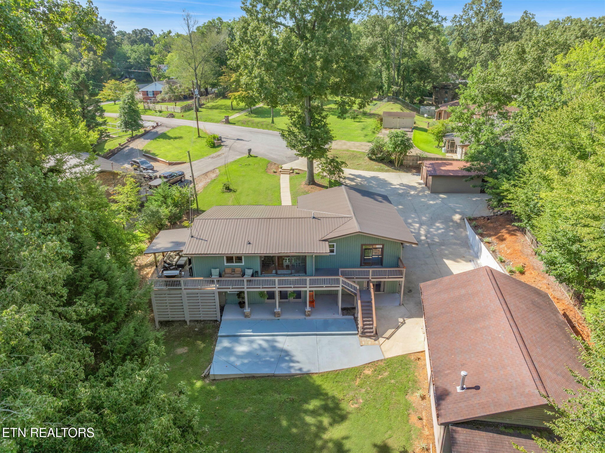 828 Sargent Drive Kingston TN 37763