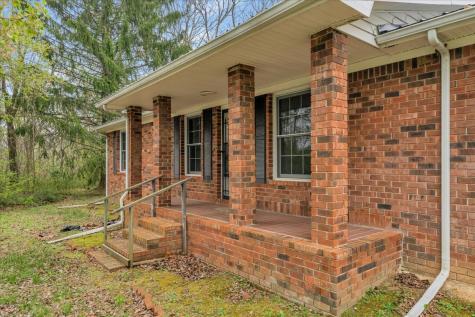 588 Sweeton Hill Road Coalmont TN 37313