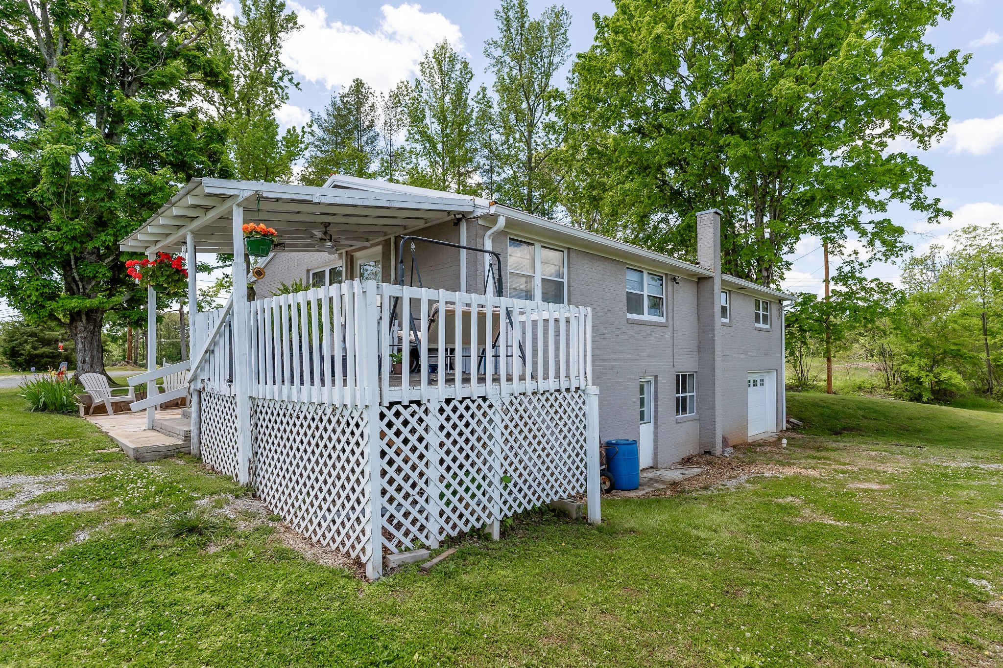 1036 Old Smithville Road Mcminnville TN 37110