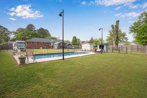 502 S Sweetbriar Avenue Chattanooga TN 37412