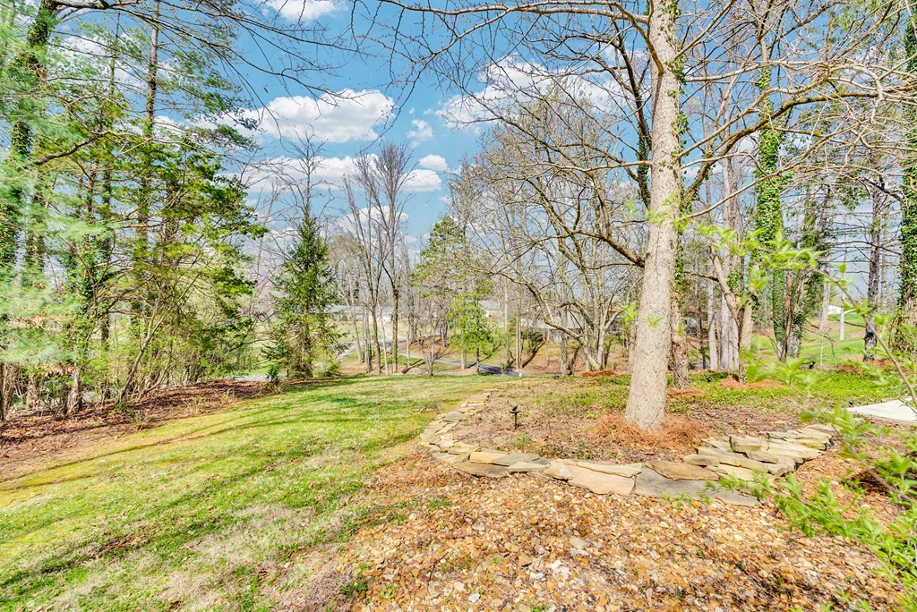 1439 Thomas Circle Cookeville TN 38506