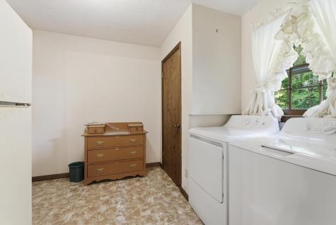 99 Hilltop Lane Byrdstown TN 38549