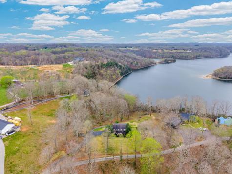 99 Hilltop Lane Byrdstown TN 38549