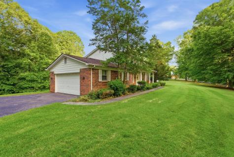 99 Hilltop Lane Byrdstown TN 38549
