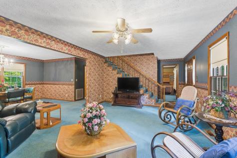 99 Hilltop Lane Byrdstown TN 38549