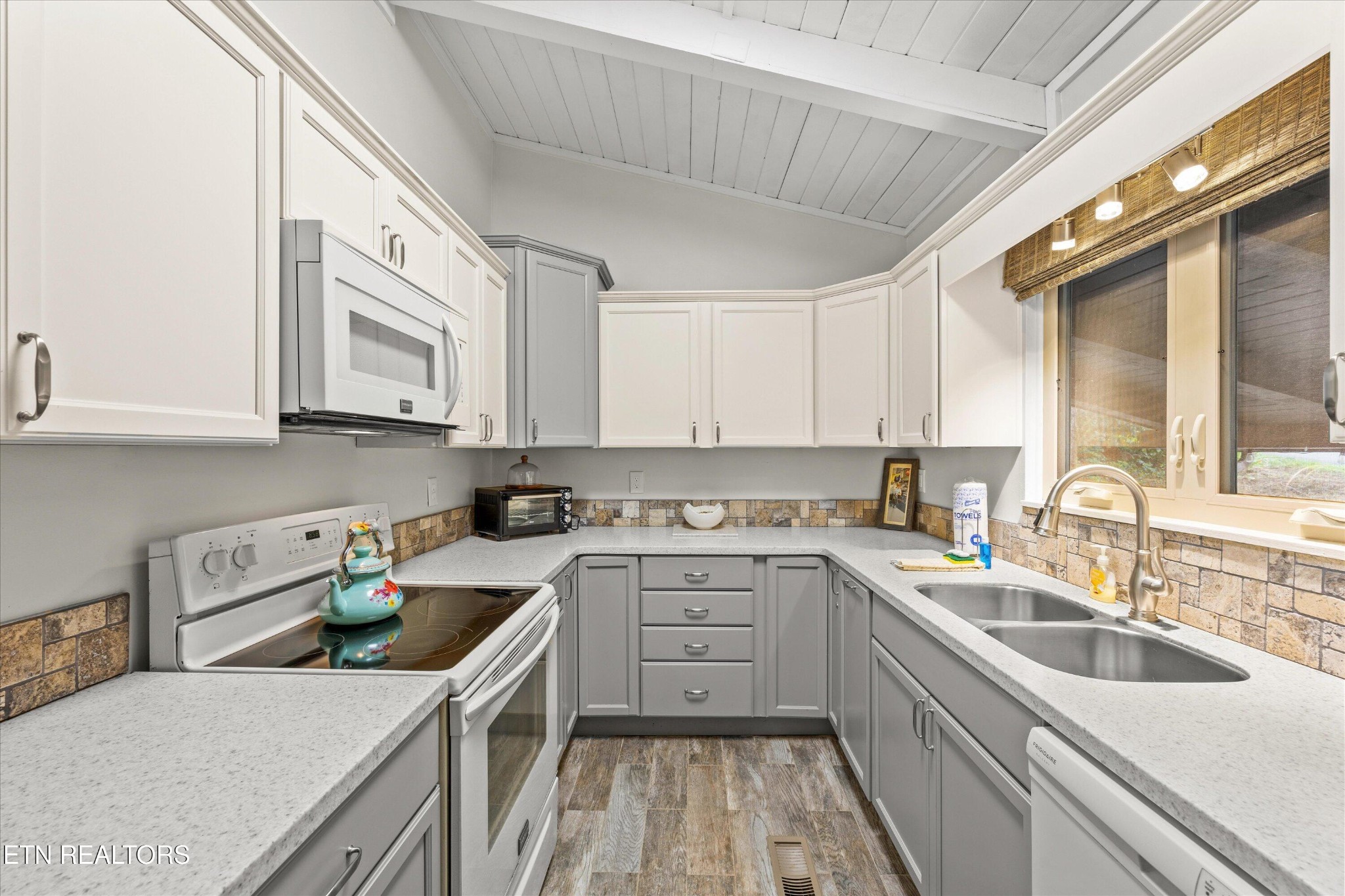 123 Cutter Gap Road Townsend TN 37882
