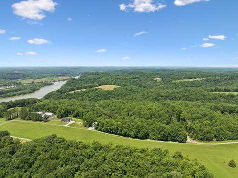 432 Slow Roll Drive Chapmansboro TN 37035