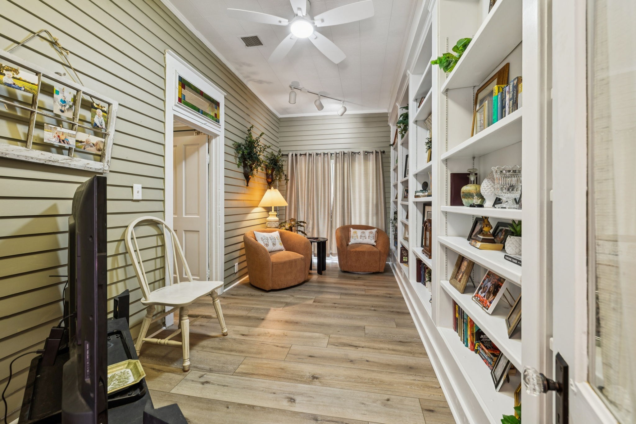 56 Main St, E Gordonsville TN 38563