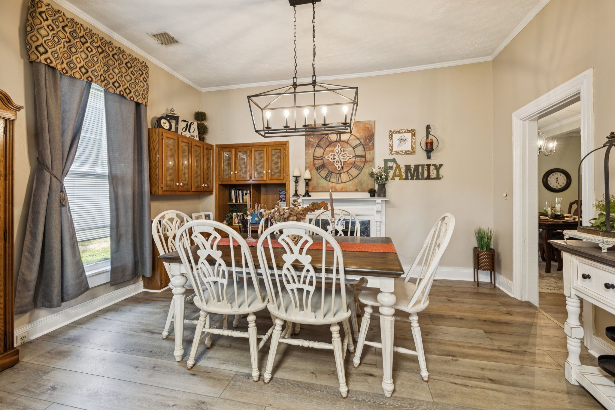56 Main St, E Gordonsville TN 38563