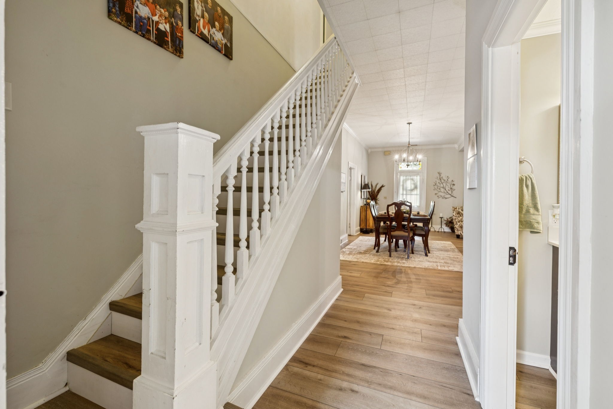56 Main St, E Gordonsville TN 38563