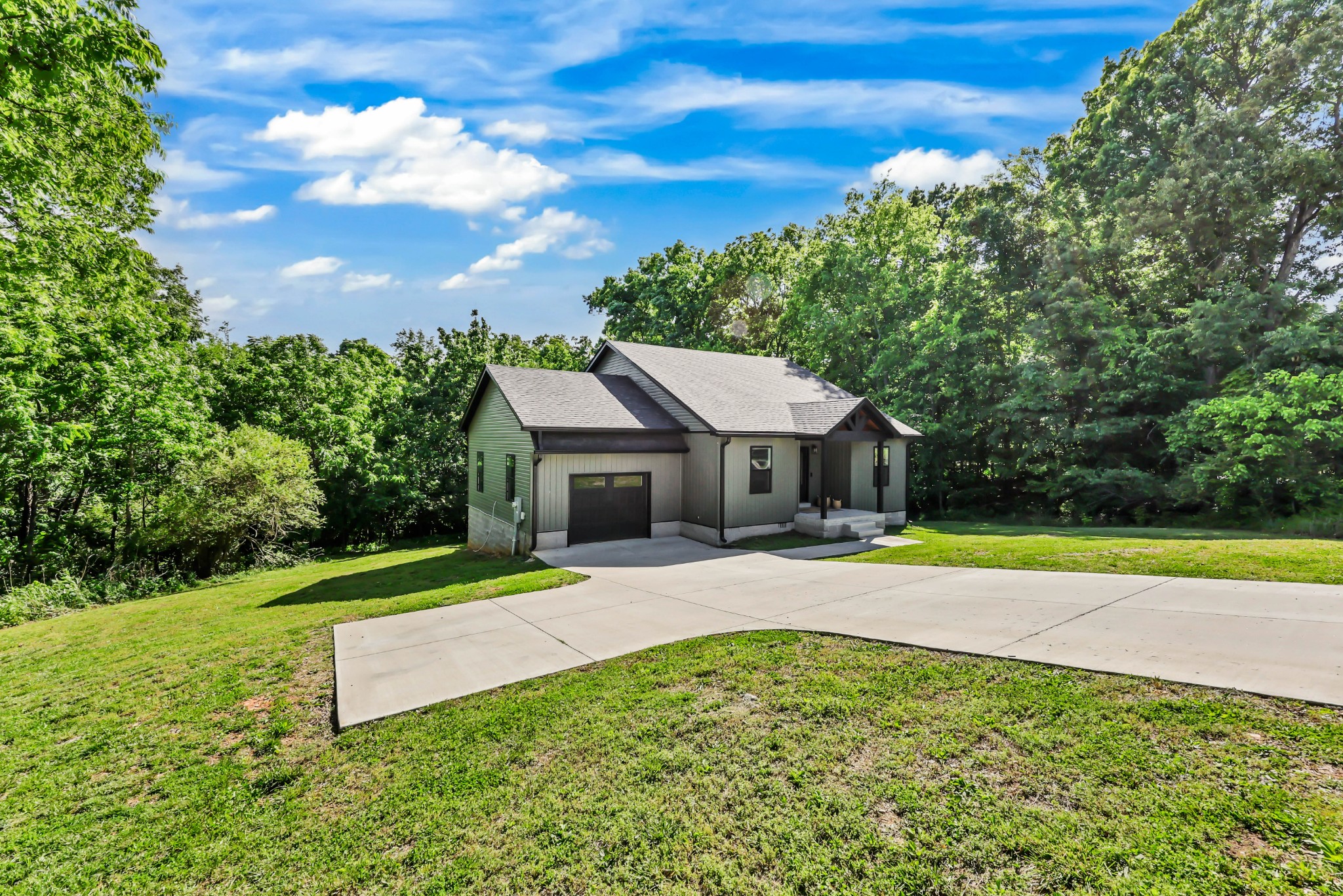 1550 Griffin Circle Clarksville TN 37040