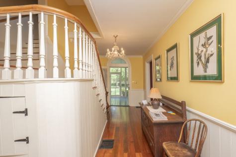 327 University Ave, E Sewanee TN 37375