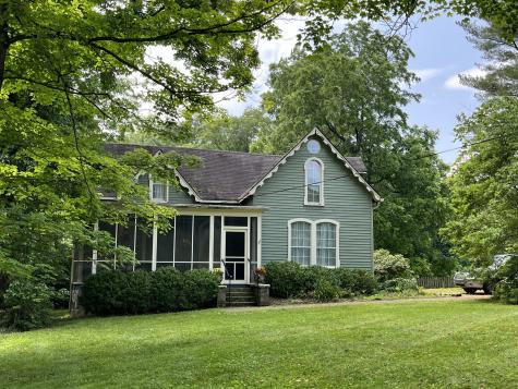 327 University Ave, E Sewanee TN 37375