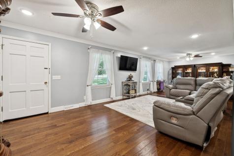 106 Dogwood Circle Waverly TN 37185