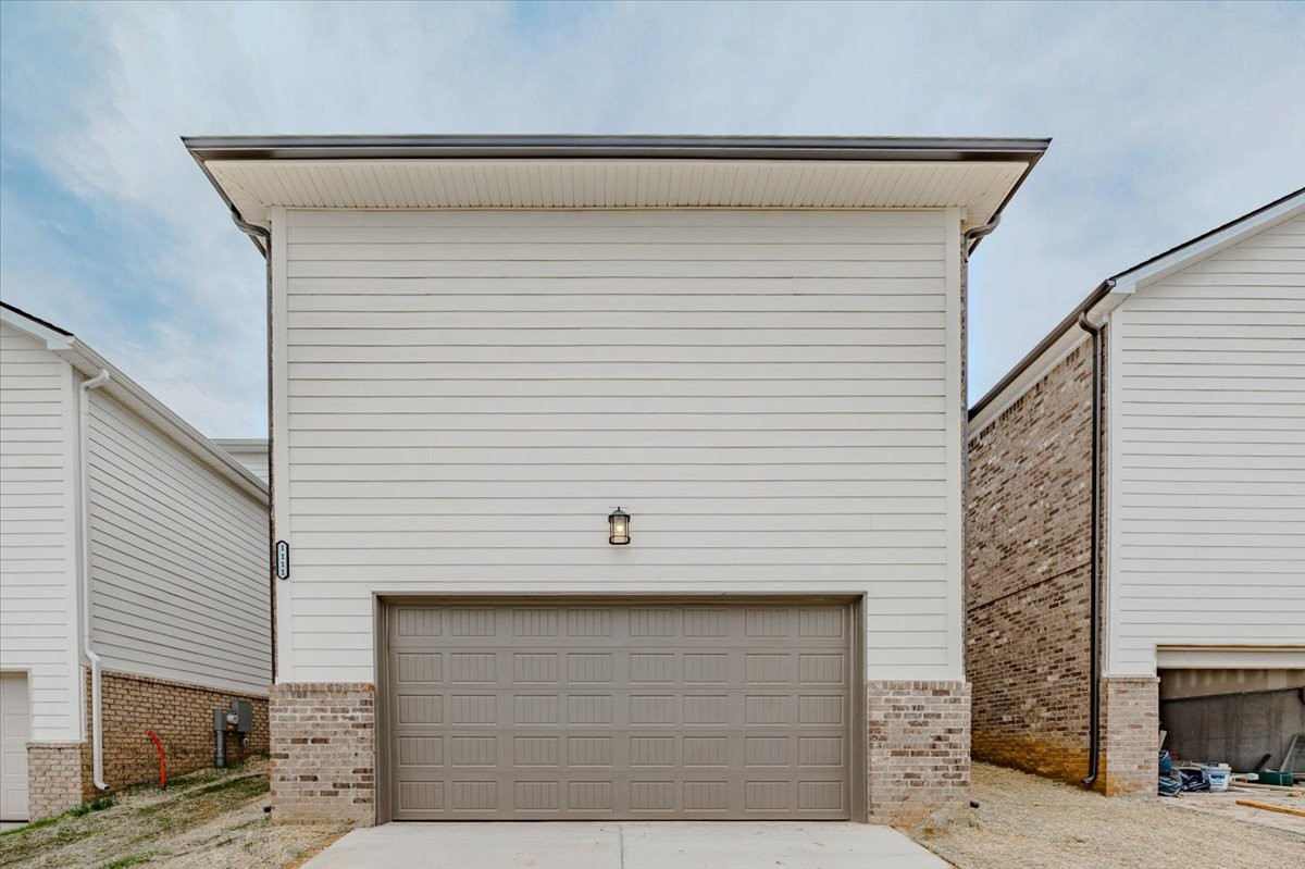 1111 Freeboard Alley La Vergne TN 37086