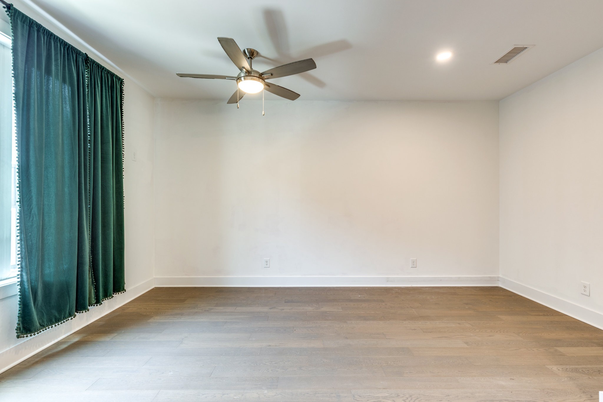 1041 E Trinity Lane Nashville TN 37216