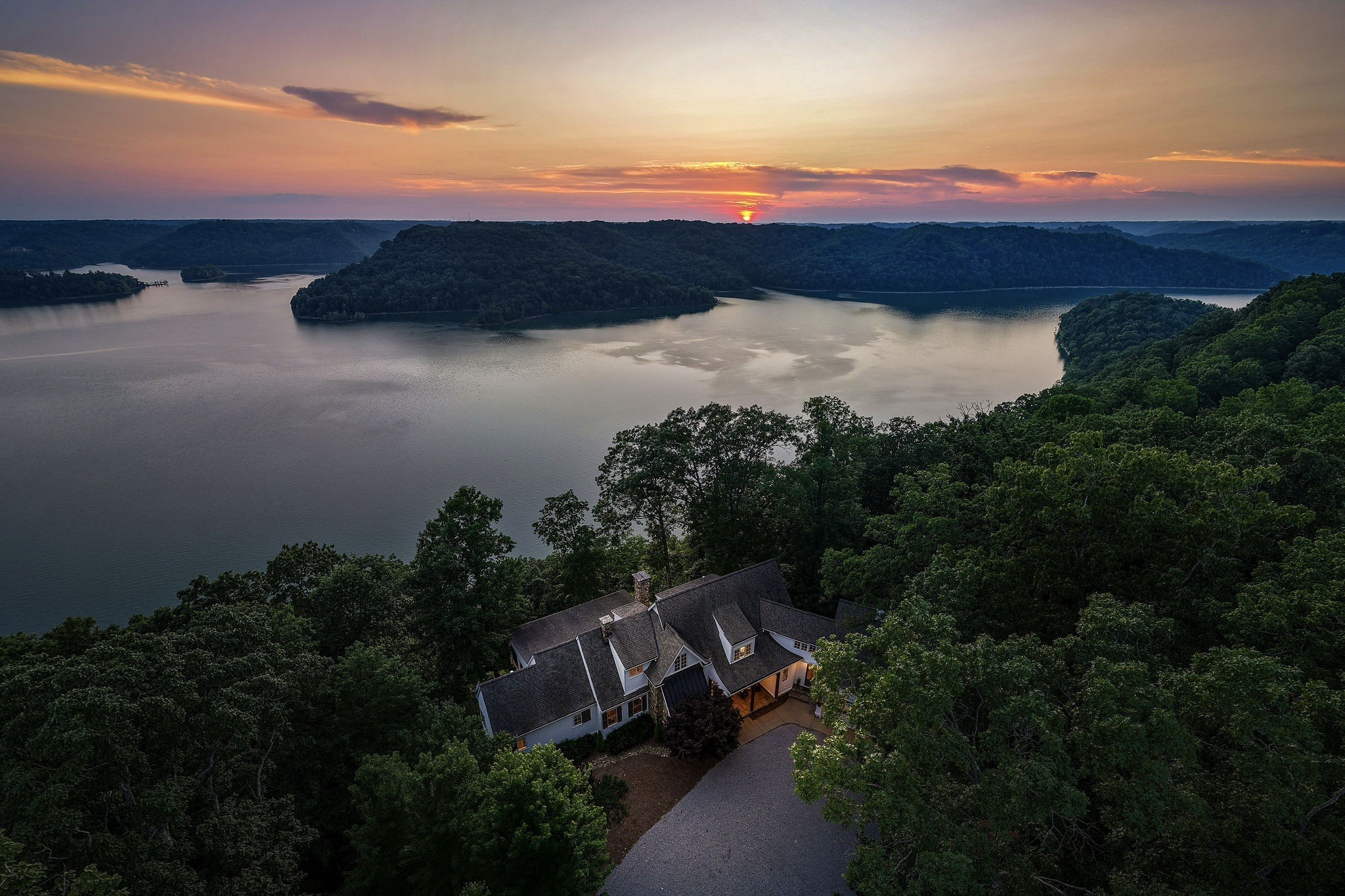 2183 Backbone Road Sparta TN 38583
