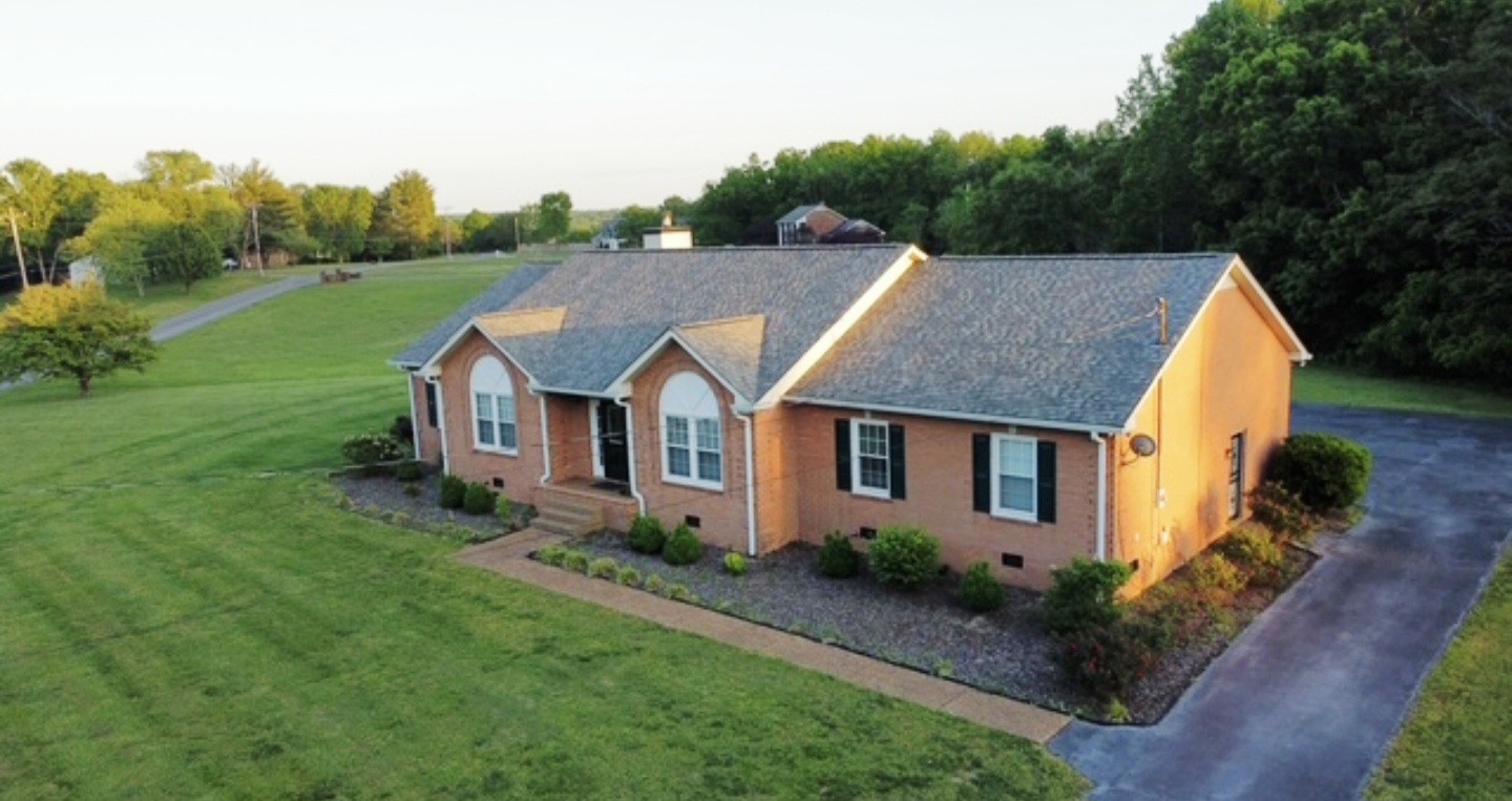 1018 Fox Hill Road Ashland City TN 37015