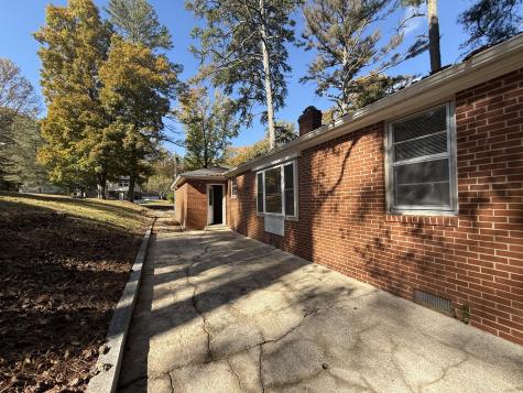 940 Mckellar Drive Tullahoma TN 37388