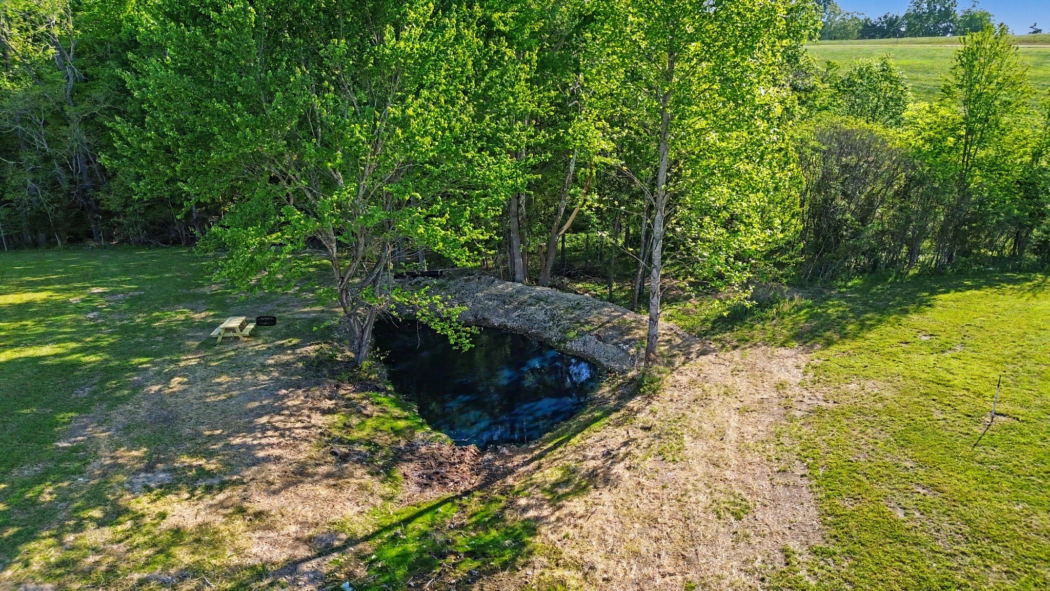 1854 Lafayette Road Red Boiling Springs TN 37150