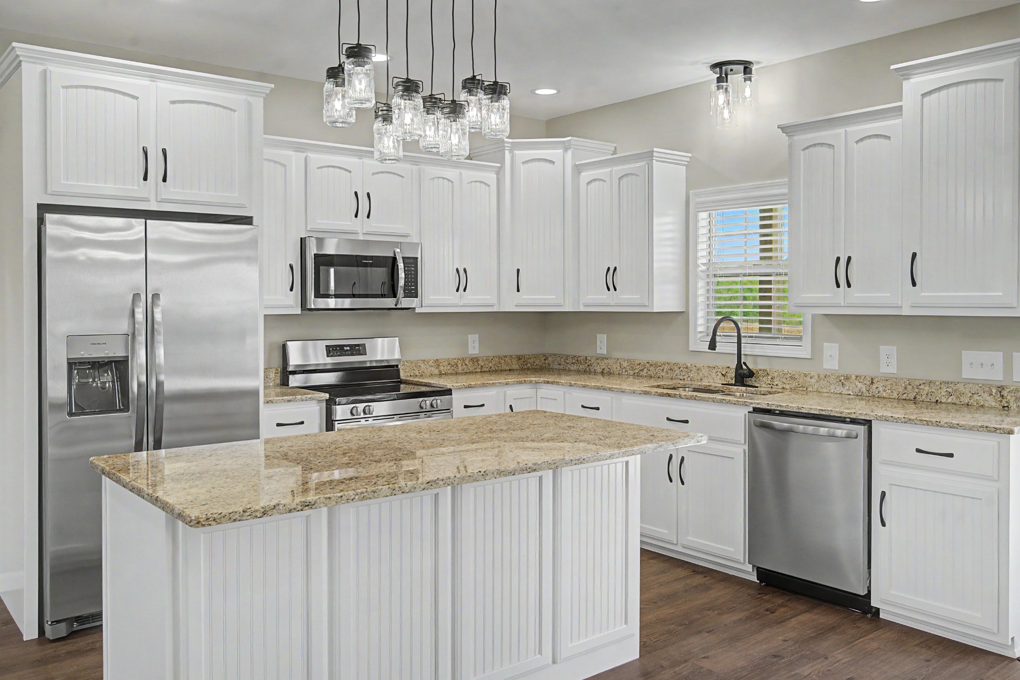 1854 Lafayette Road Red Boiling Springs TN 37150