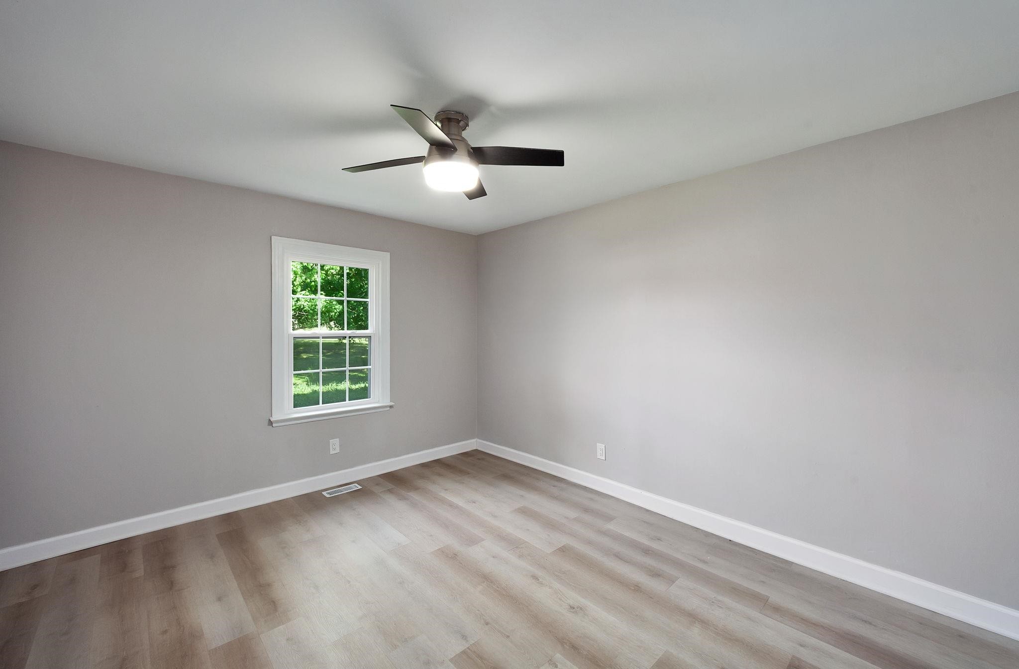 90 Shaw Lane Savannah TN 38372