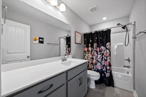 1096 Eagles View Drive Clarksville TN 37040