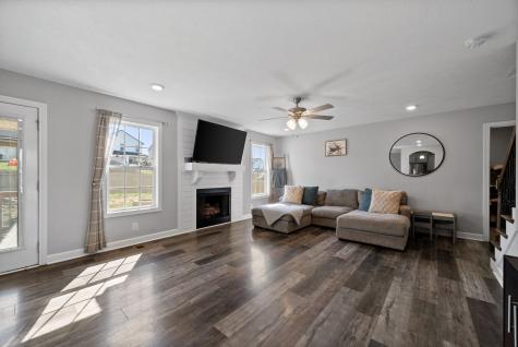 1096 Eagles View Drive Clarksville TN 37040
