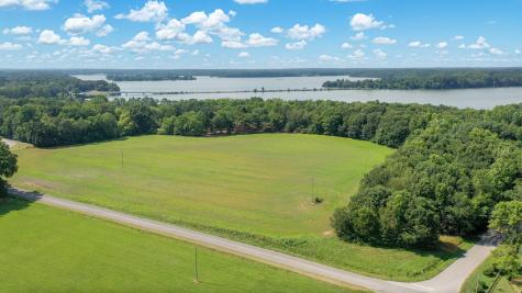 4 Monroe Floyd Road Decherd TN 37324