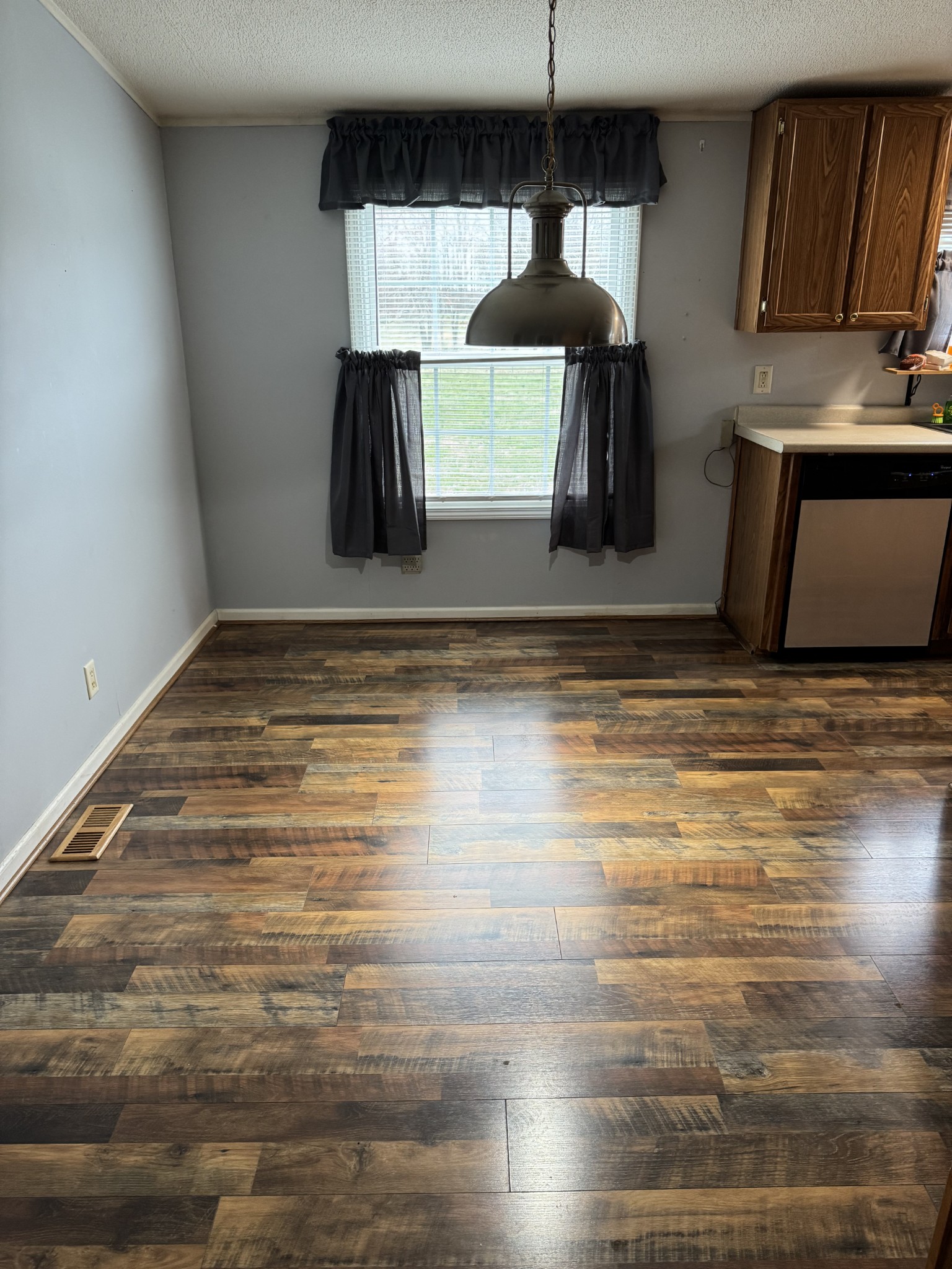 78 E Airport Drive Mcminnville TN 37110