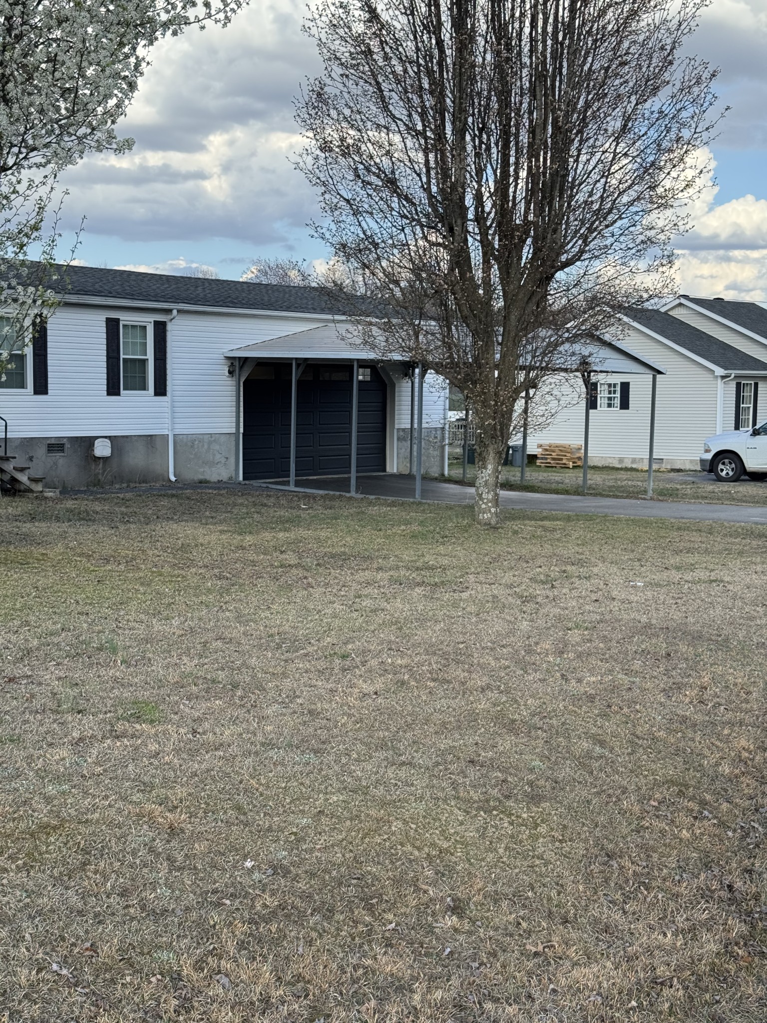 78 E Airport Drive Mcminnville TN 37110